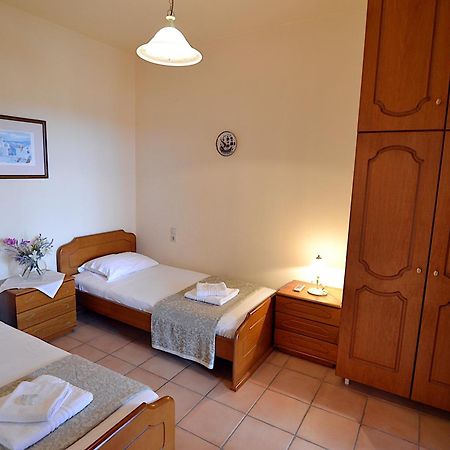 Christina Villas- Minoan Inland Pentamodi Екстер'єр фото