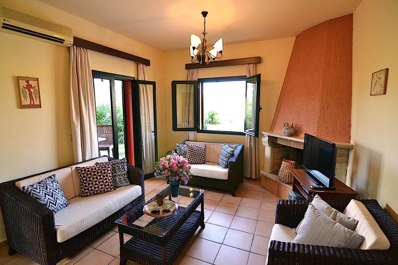 Christina Villas- Minoan Inland Pentamodi Екстер'єр фото