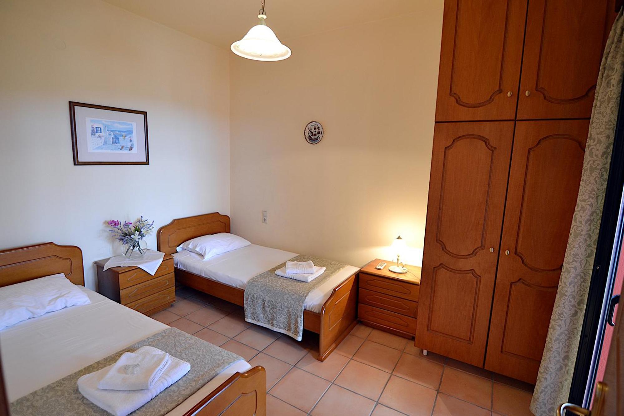 Christina Villas- Minoan Inland Pentamodi Екстер'єр фото