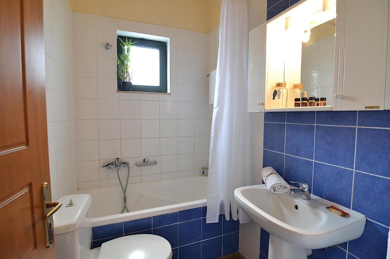 Christina Villas- Minoan Inland Pentamodi Екстер'єр фото