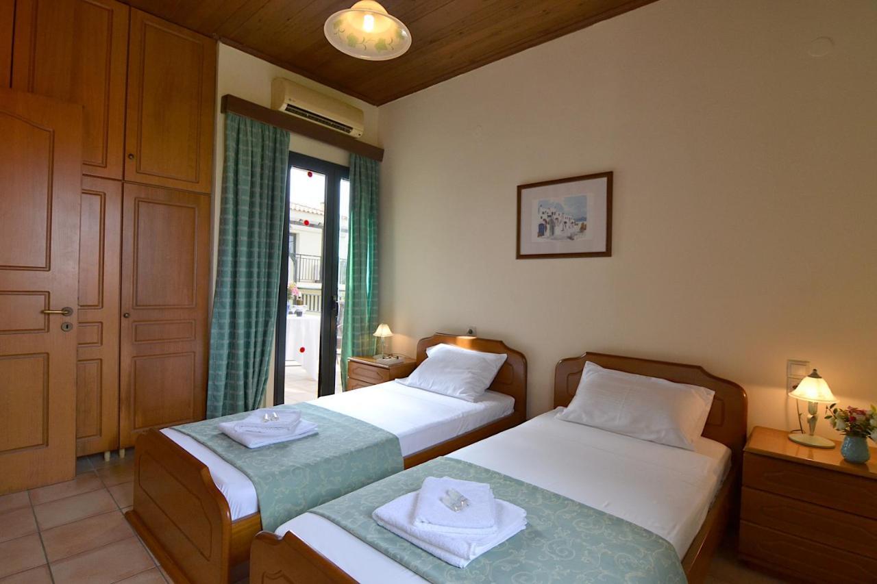 Christina Villas- Minoan Inland Pentamodi Екстер'єр фото