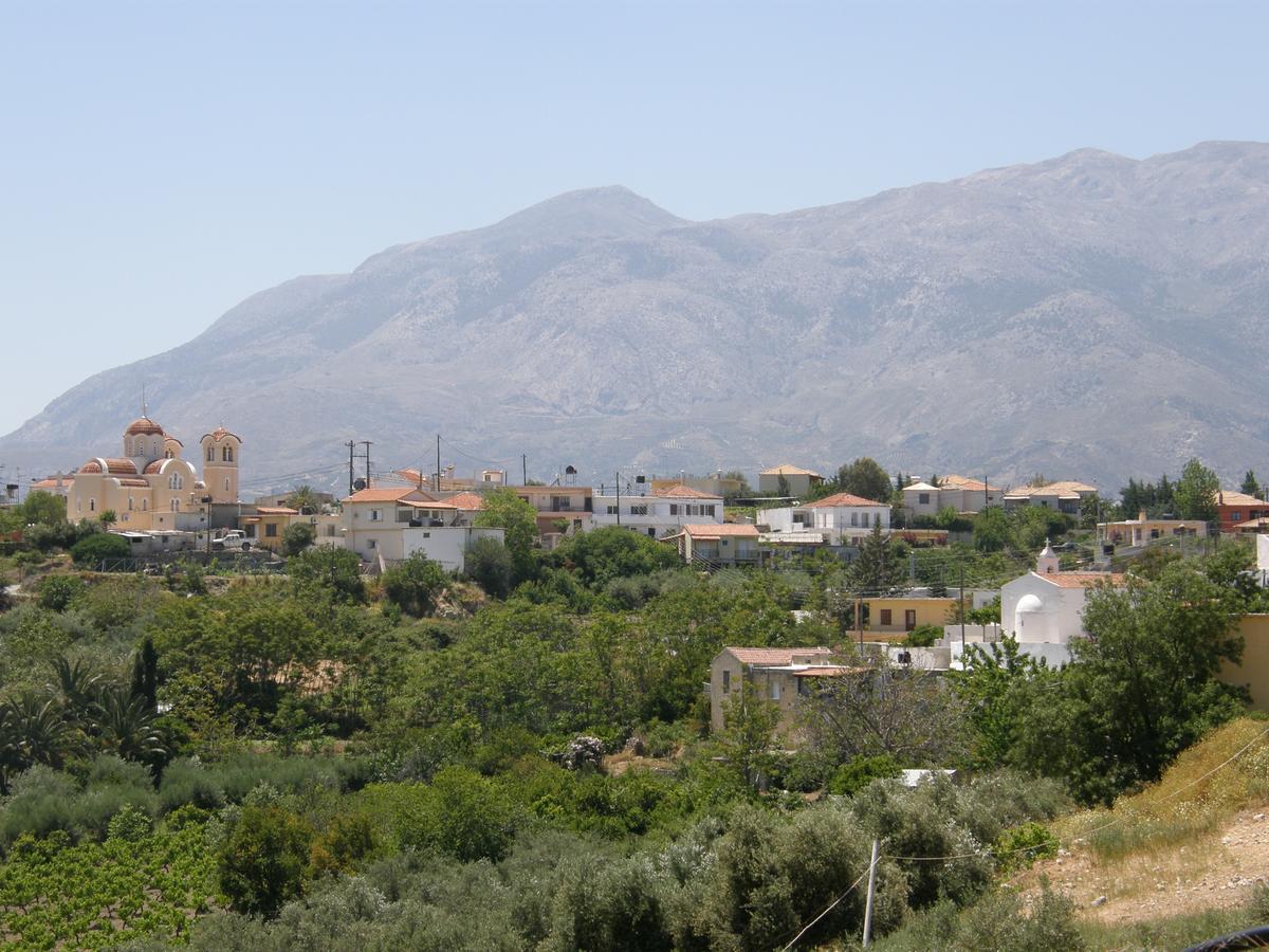 Christina Villas- Minoan Inland Pentamodi Екстер'єр фото